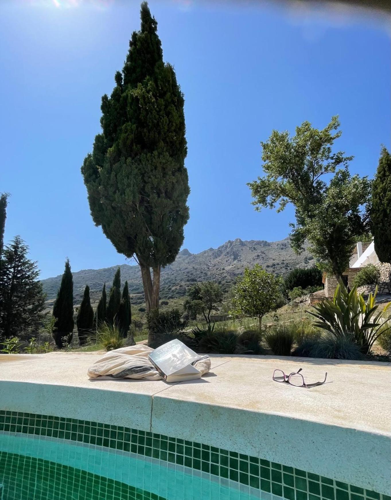 Cortijo Rancho Verde Colmenar Exterior foto